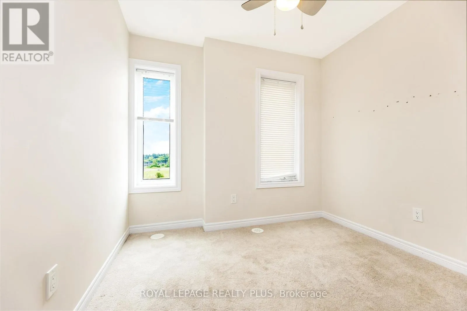 1 - 120 WATSON PARKWAY N
