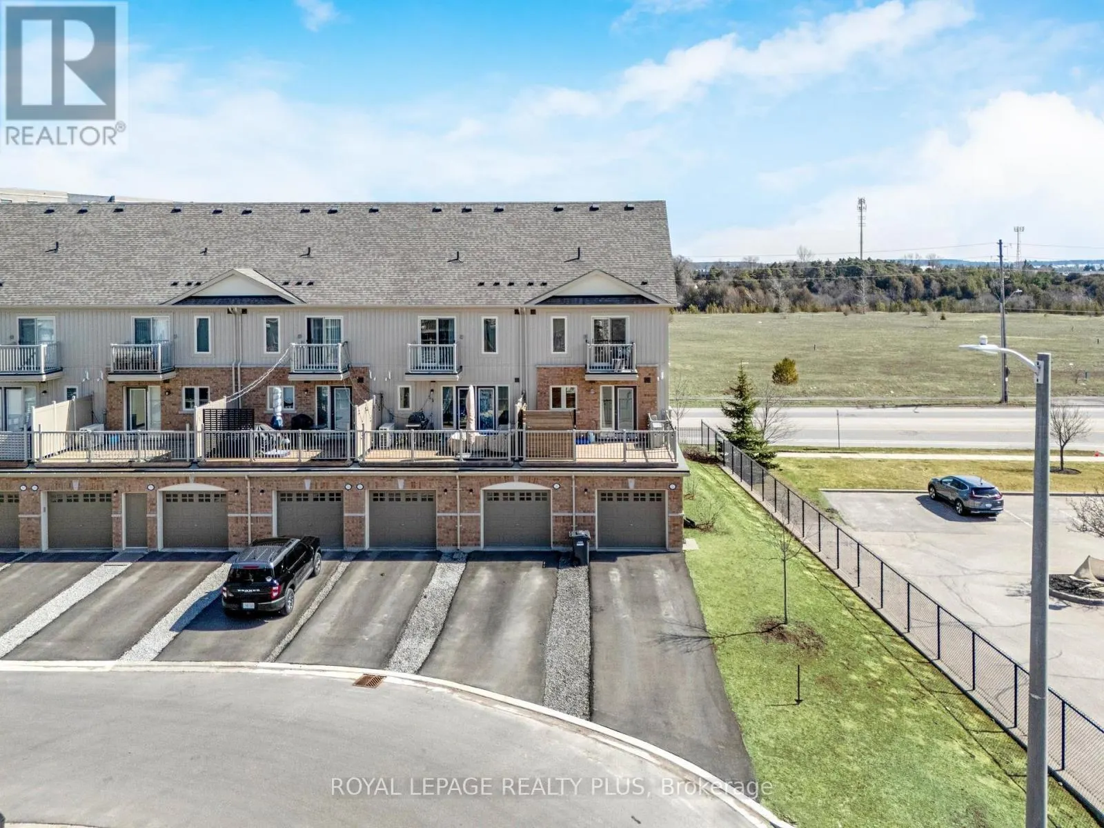 1 - 120 WATSON PARKWAY N