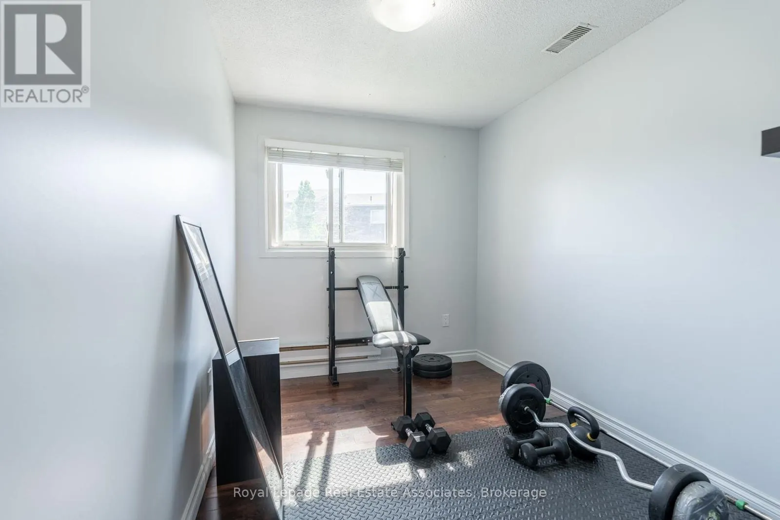 41 - 1250 LIMERIDGE ROAD E
