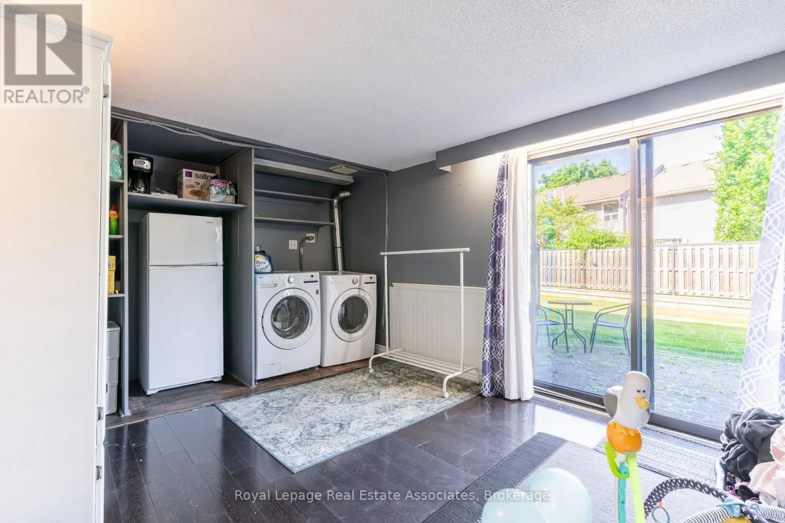 41 - 1250 LIMERIDGE ROAD E