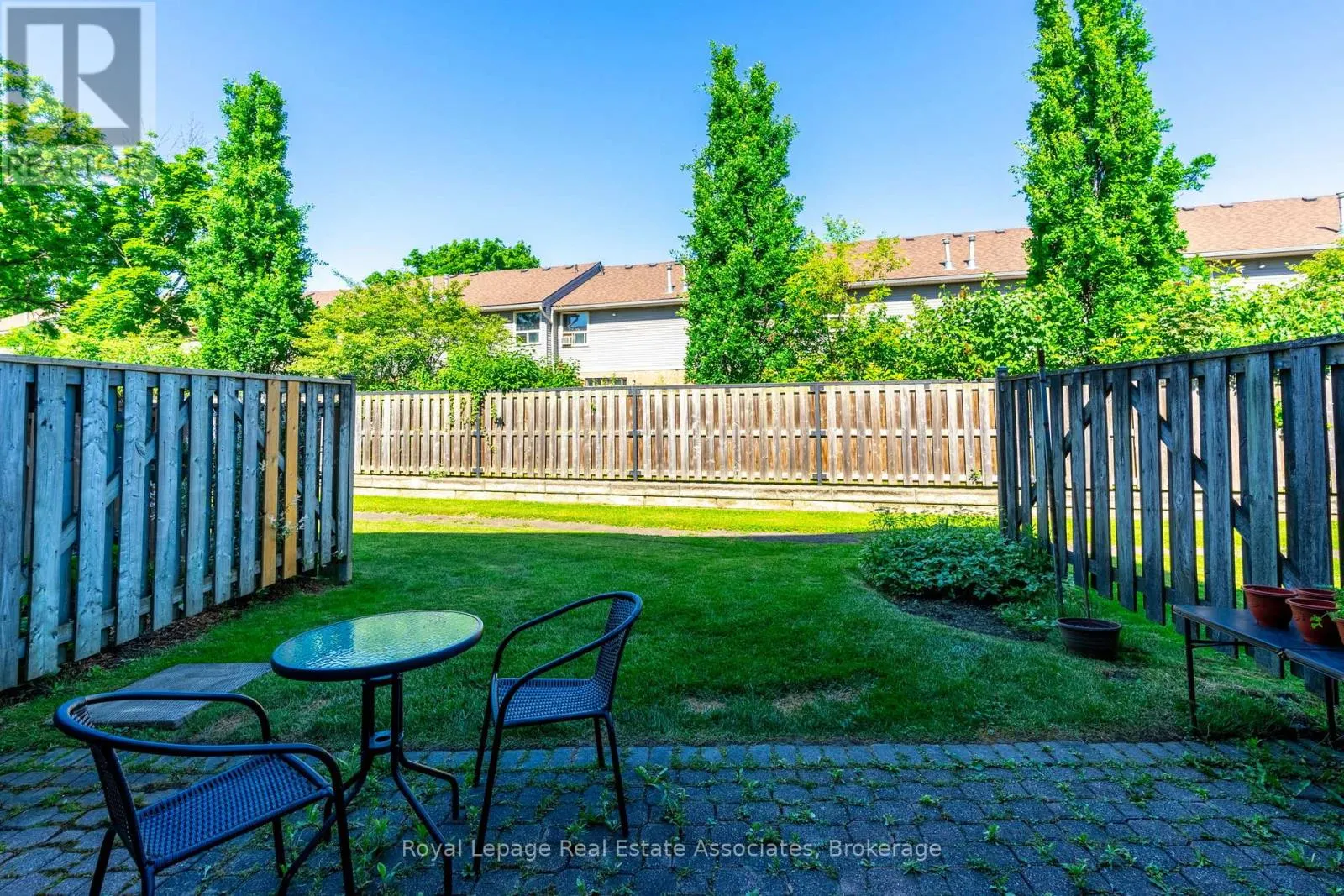 41 - 1250 LIMERIDGE ROAD E