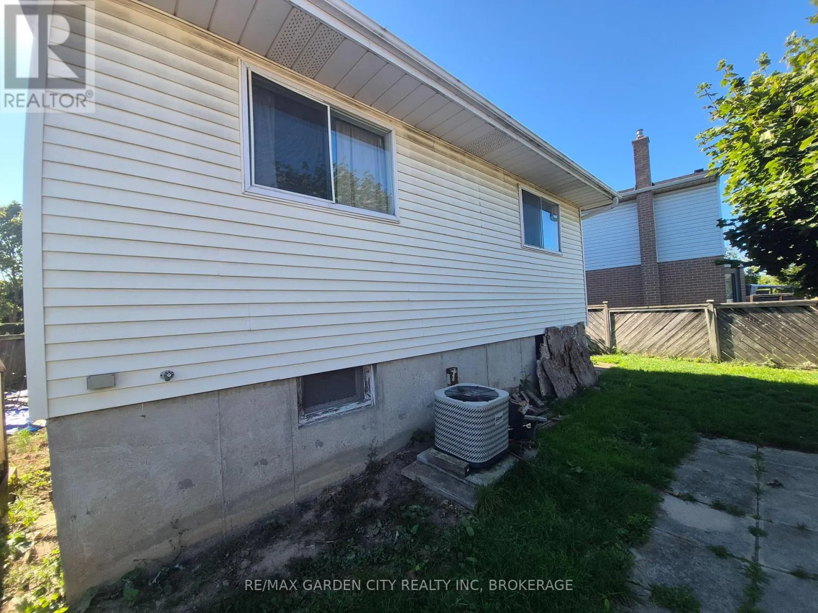 74 COMMERFORD STREET