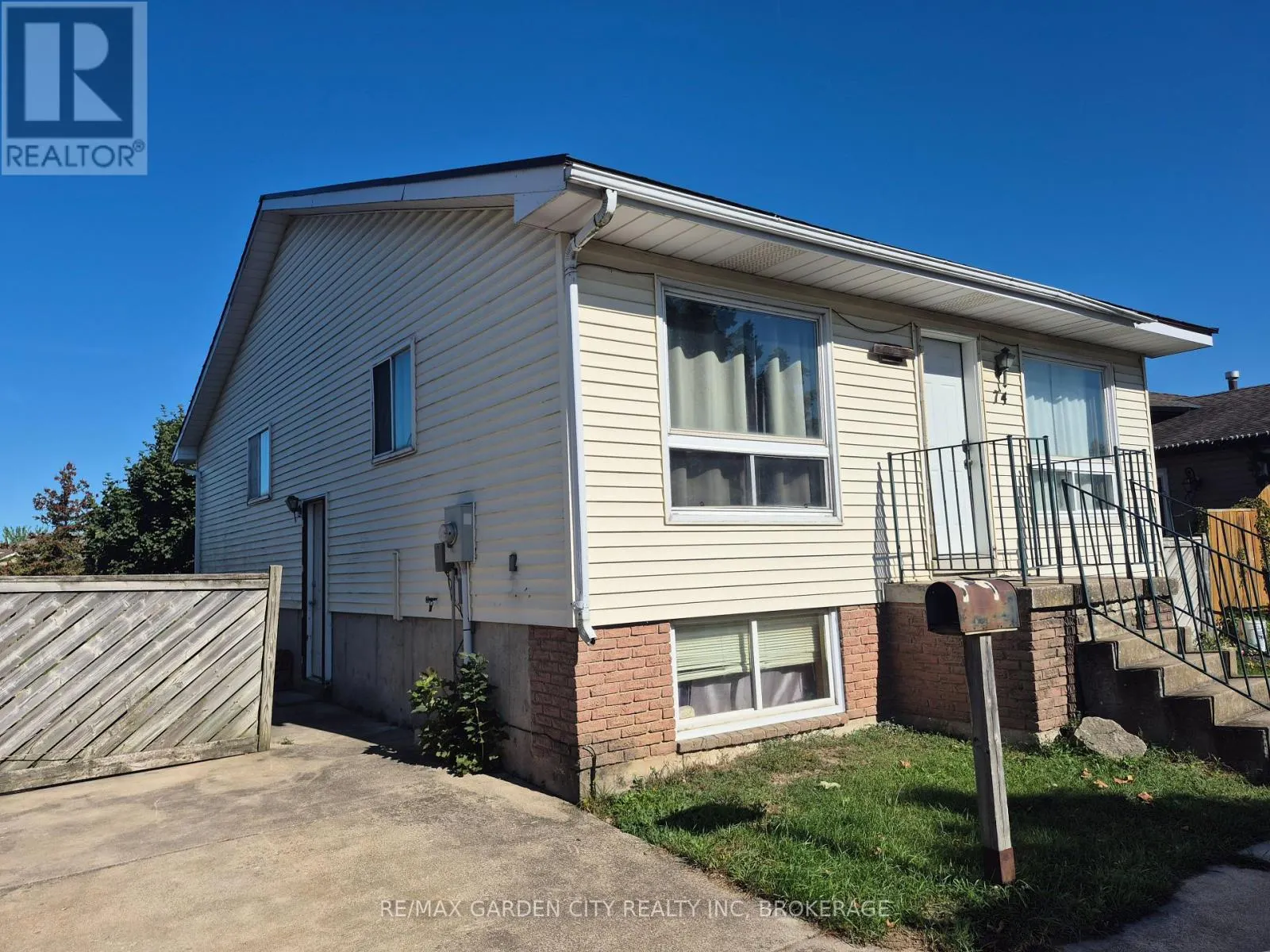 74 COMMERFORD STREET