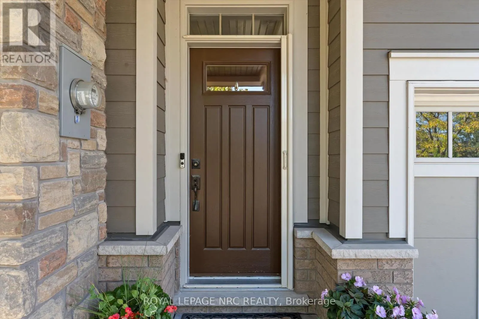 20 - 2880 KING STREET, #20