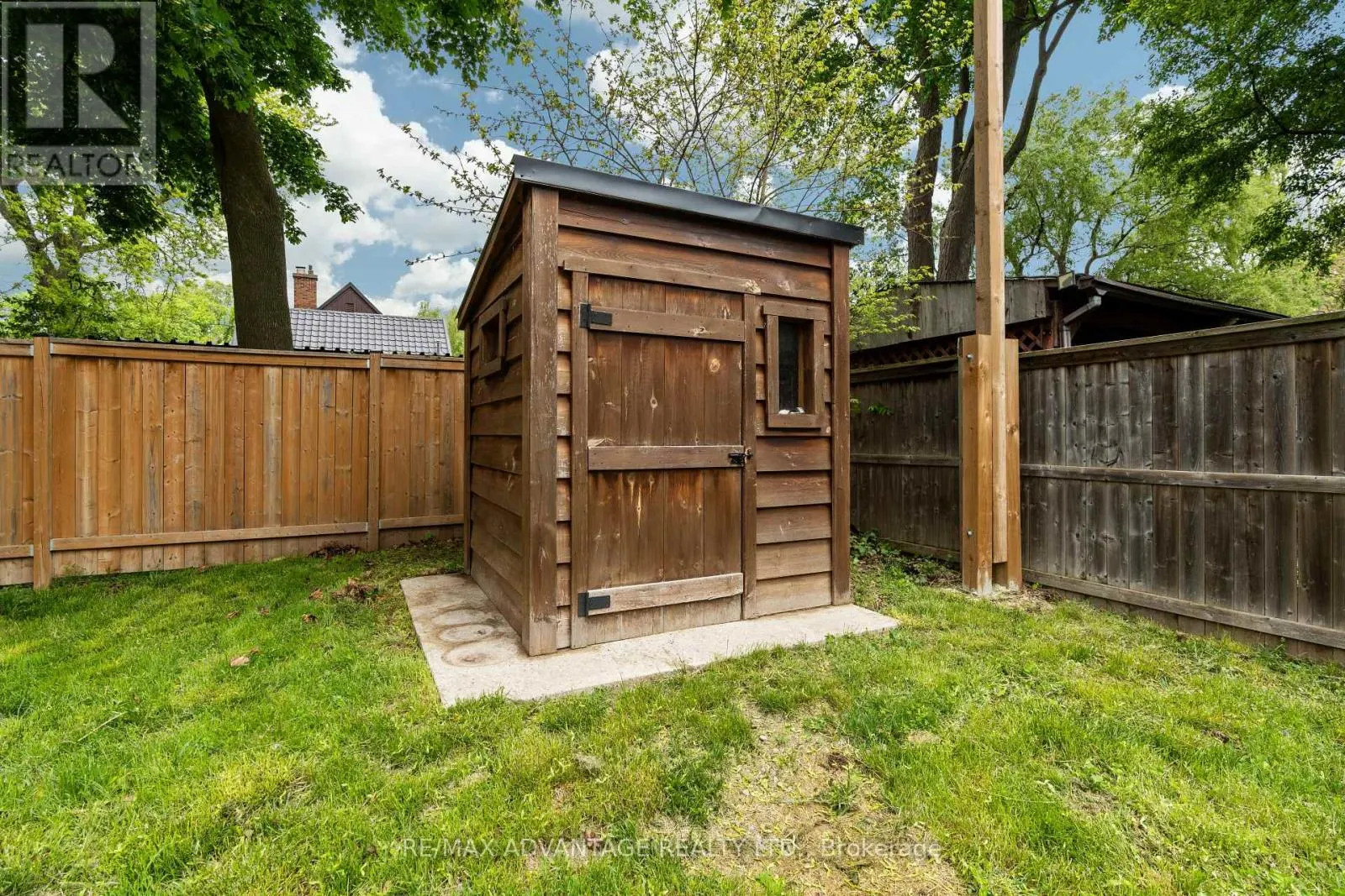 52 BEATTIE AVENUE