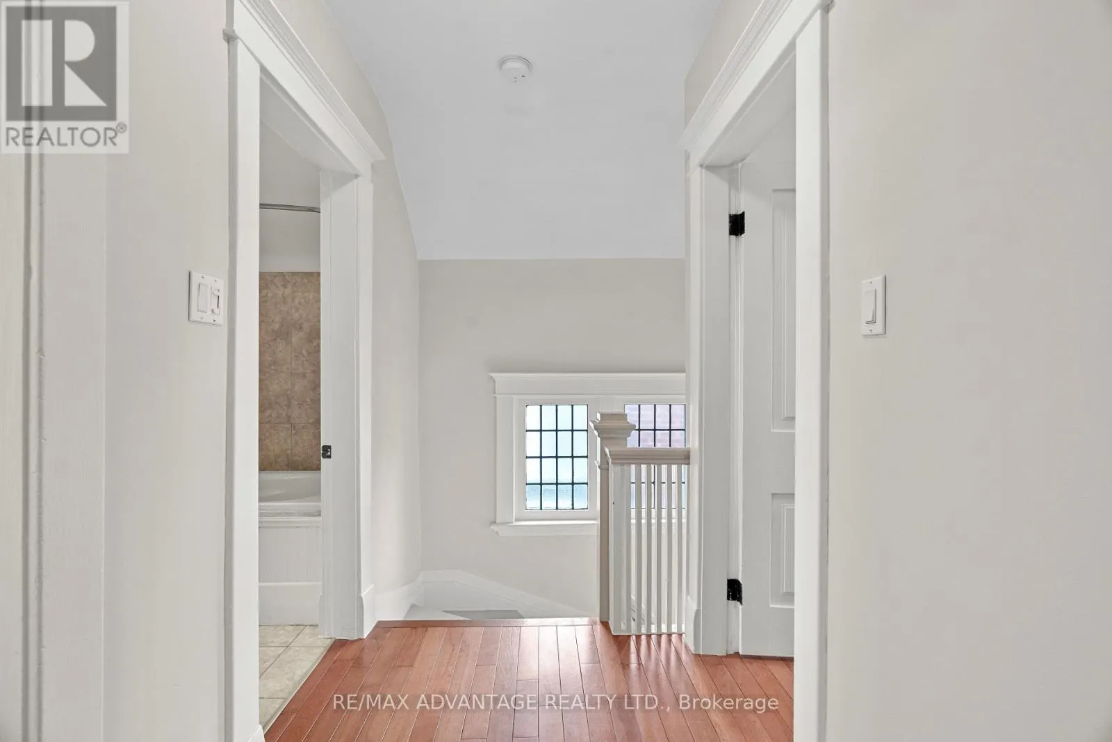 52 BEATTIE AVENUE