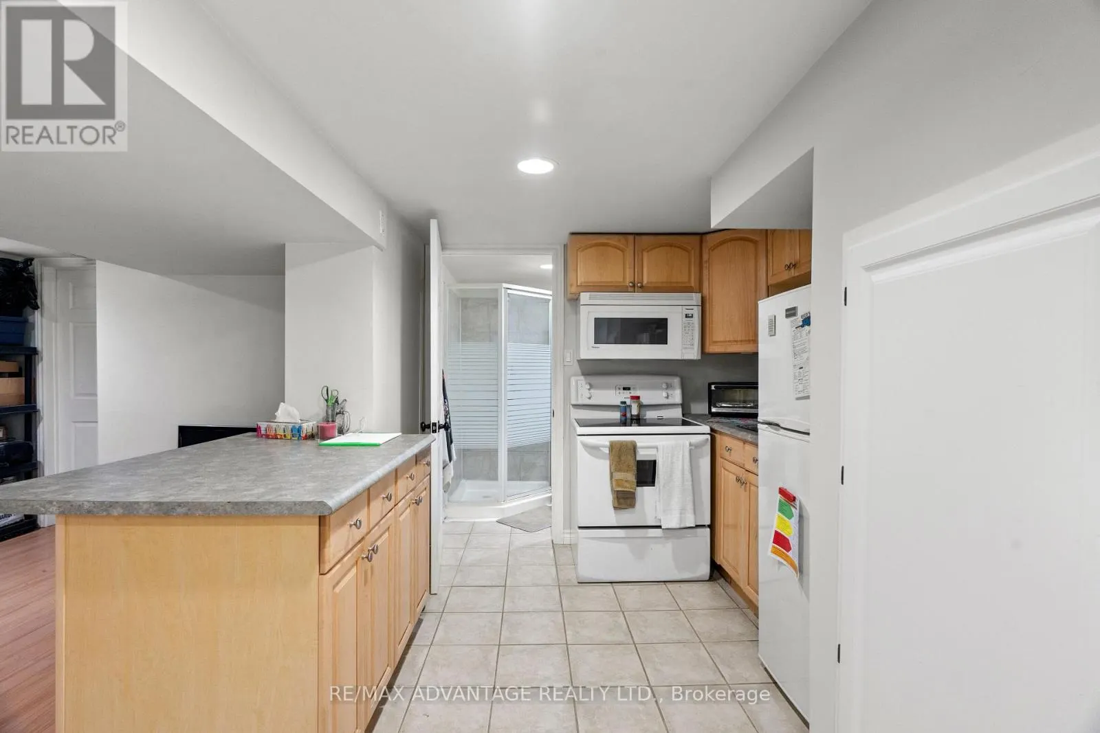 52 BEATTIE AVENUE