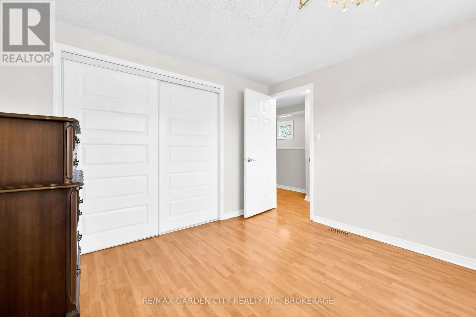 82 TERRACE AVENUE