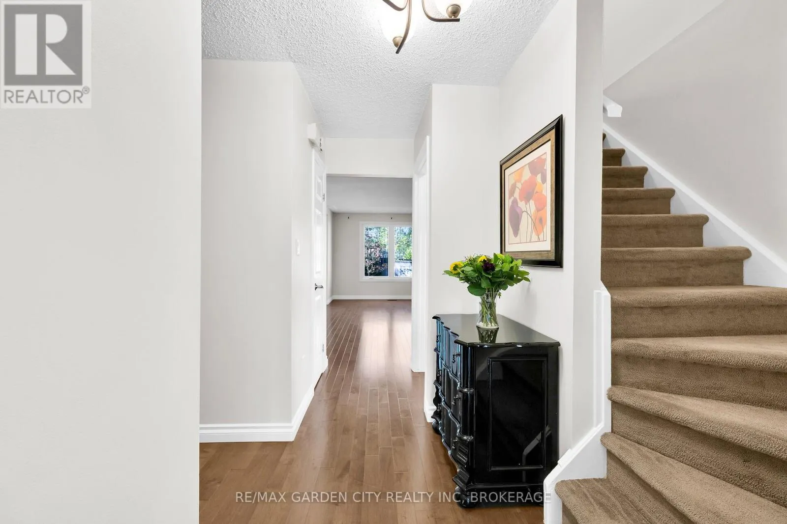82 TERRACE AVENUE