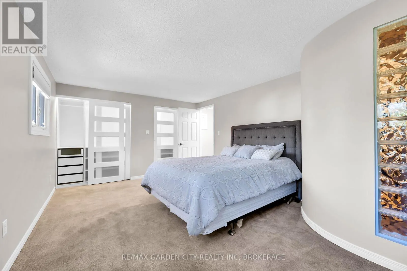 82 TERRACE AVENUE