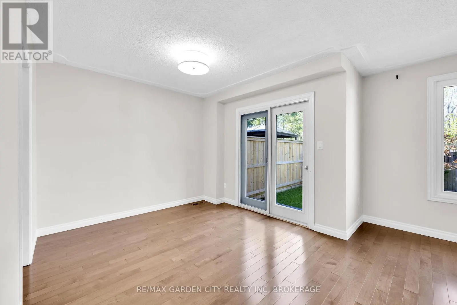 82 TERRACE AVENUE