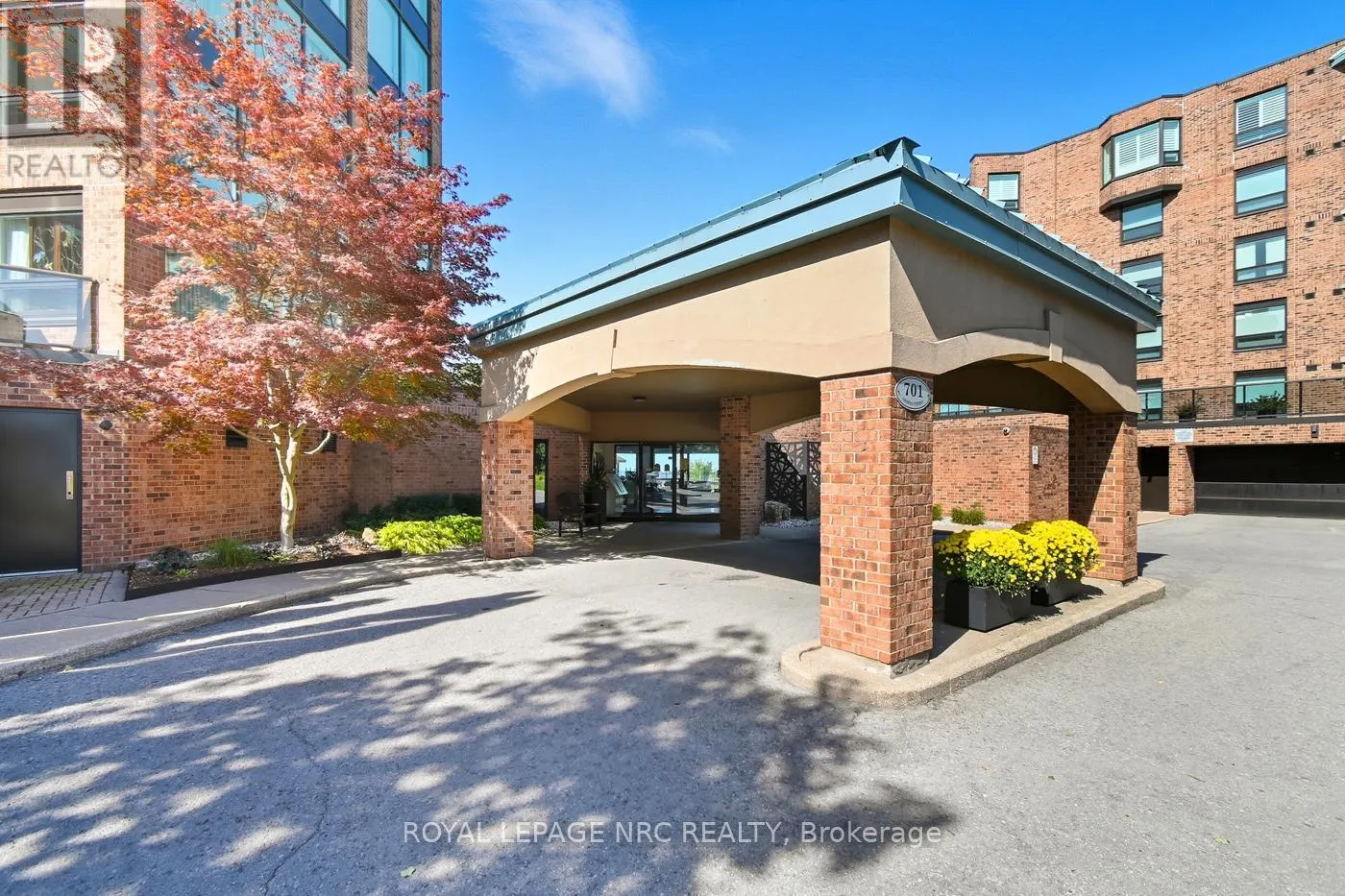 2206 - 701 GENEVA STREET, #2206