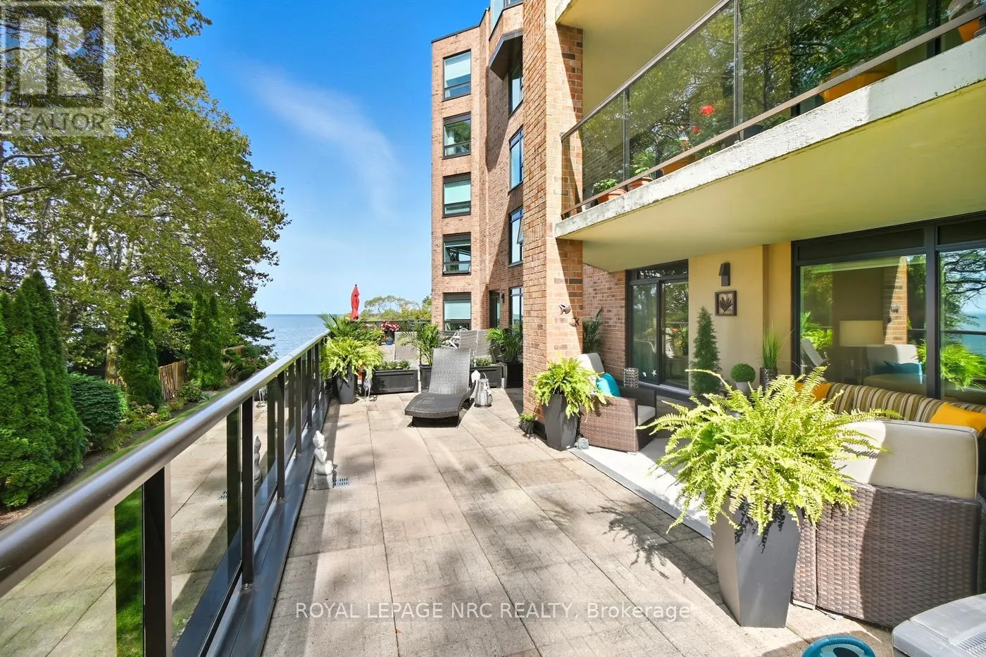 2206 - 701 GENEVA STREET, #2206