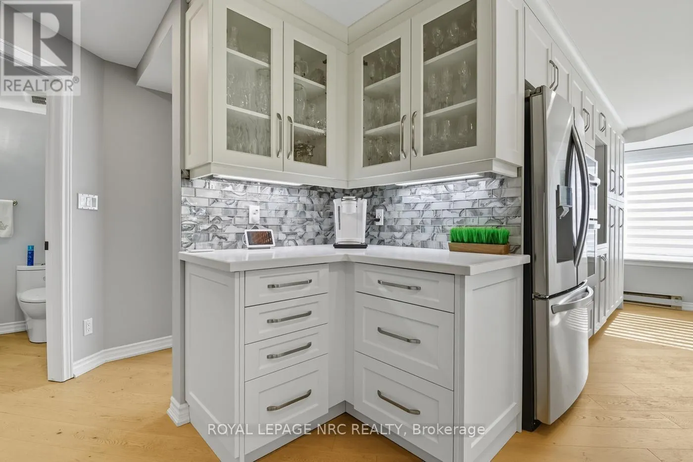 2206 - 701 GENEVA STREET, #2206