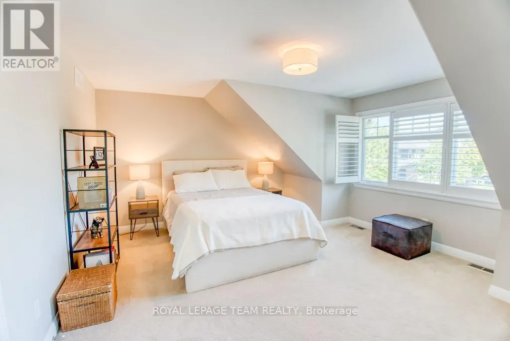 107 KITSILANO COURT