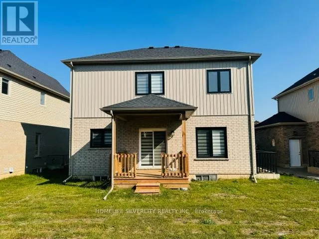27 AUTUMN AVENUE S