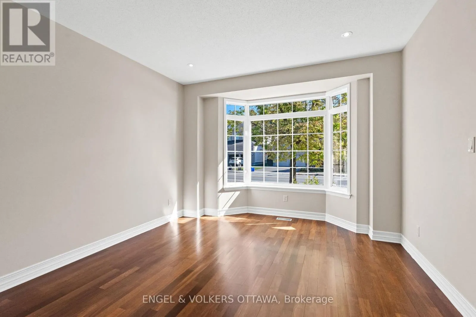 788 KILBIRNIE DRIVE