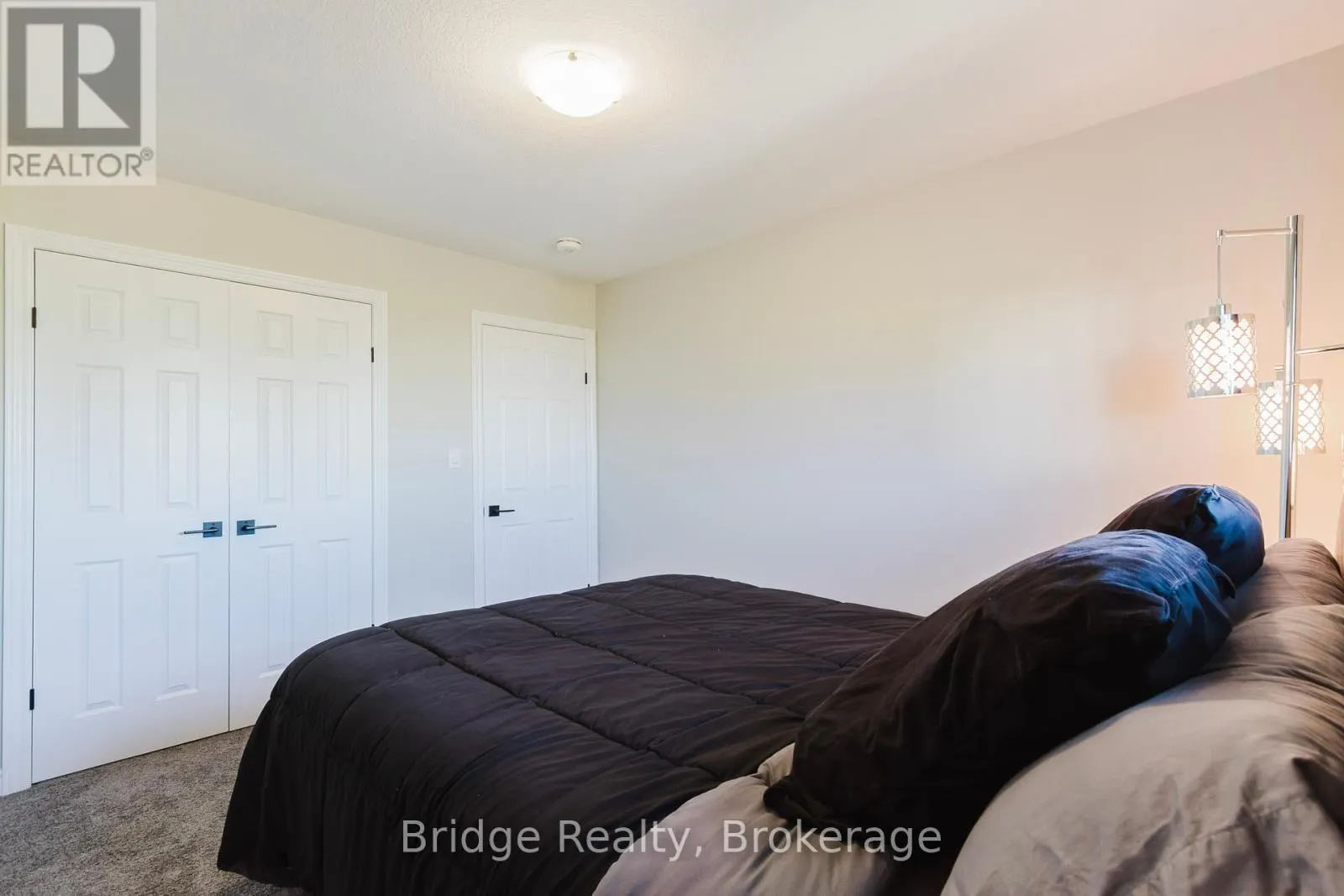 1637 DUNKIRK AVENUE