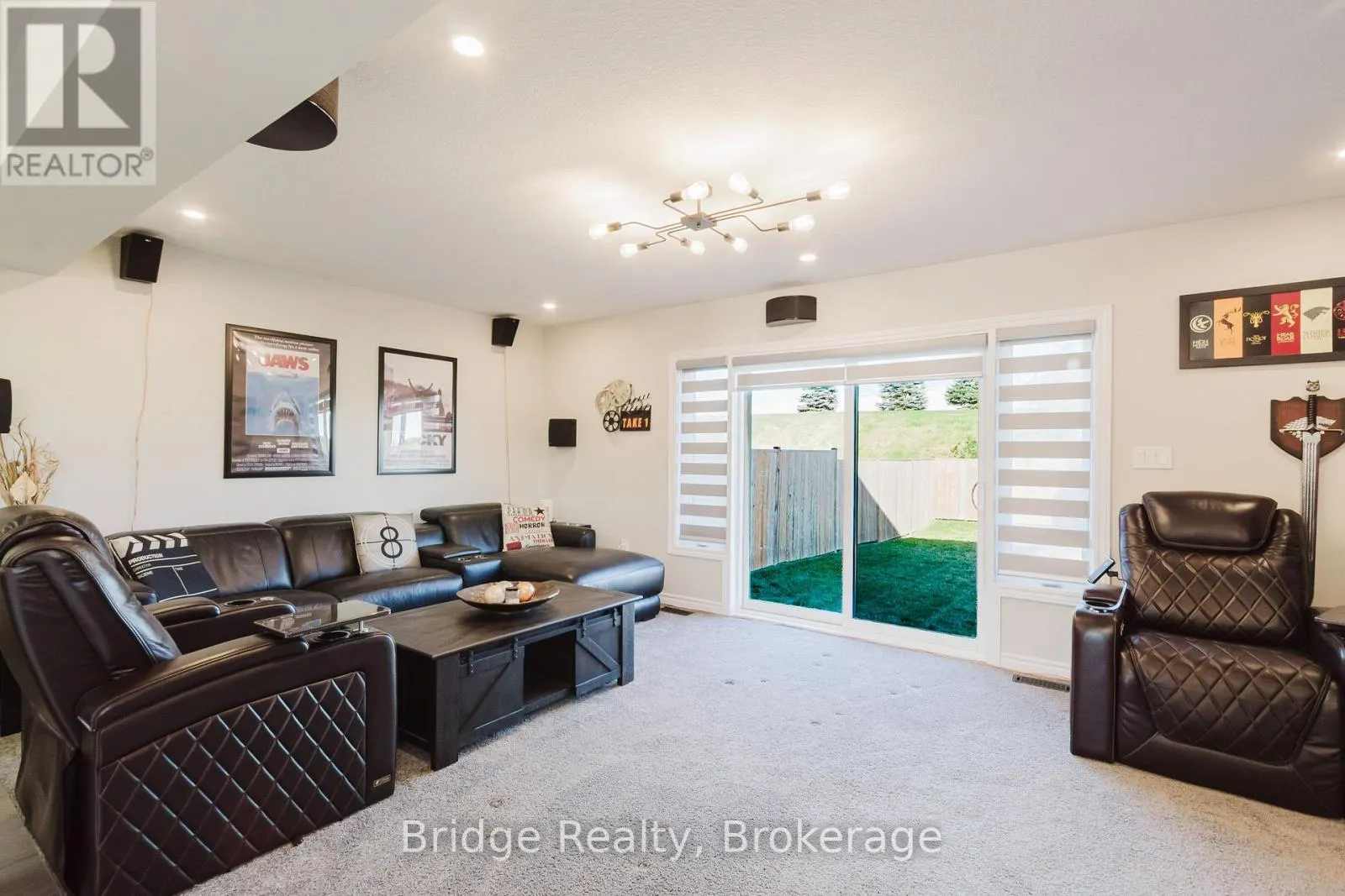 1637 DUNKIRK AVENUE