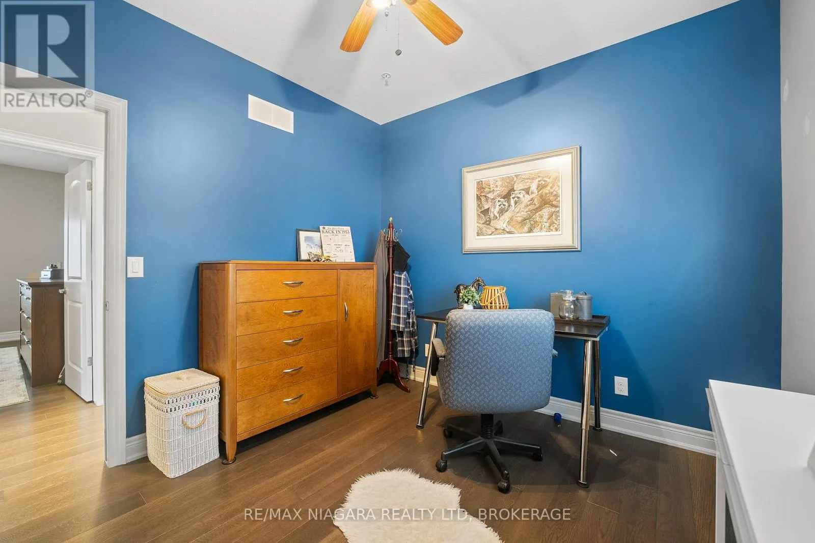 86 PARKSIDE DRIVE