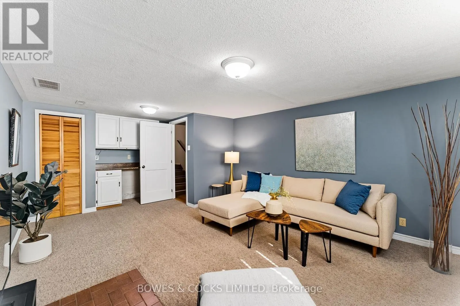 540 MONTCALM DRIVE