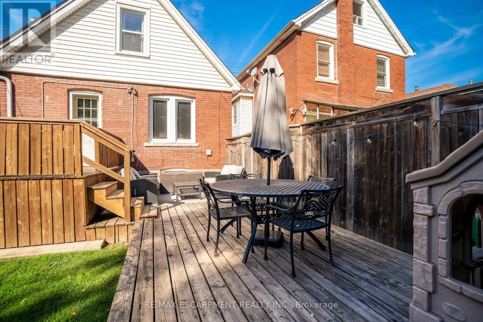 73 KENILWORTH AVENUE S