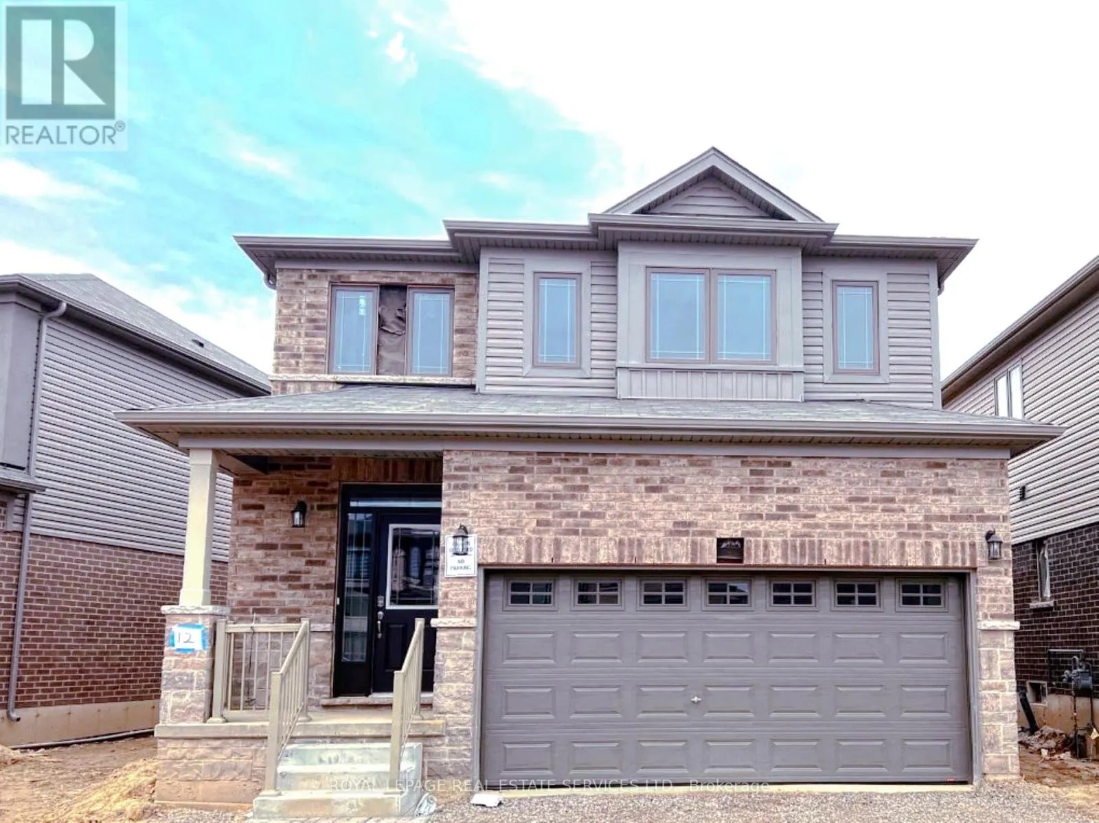 12 ELKINGTON LANE