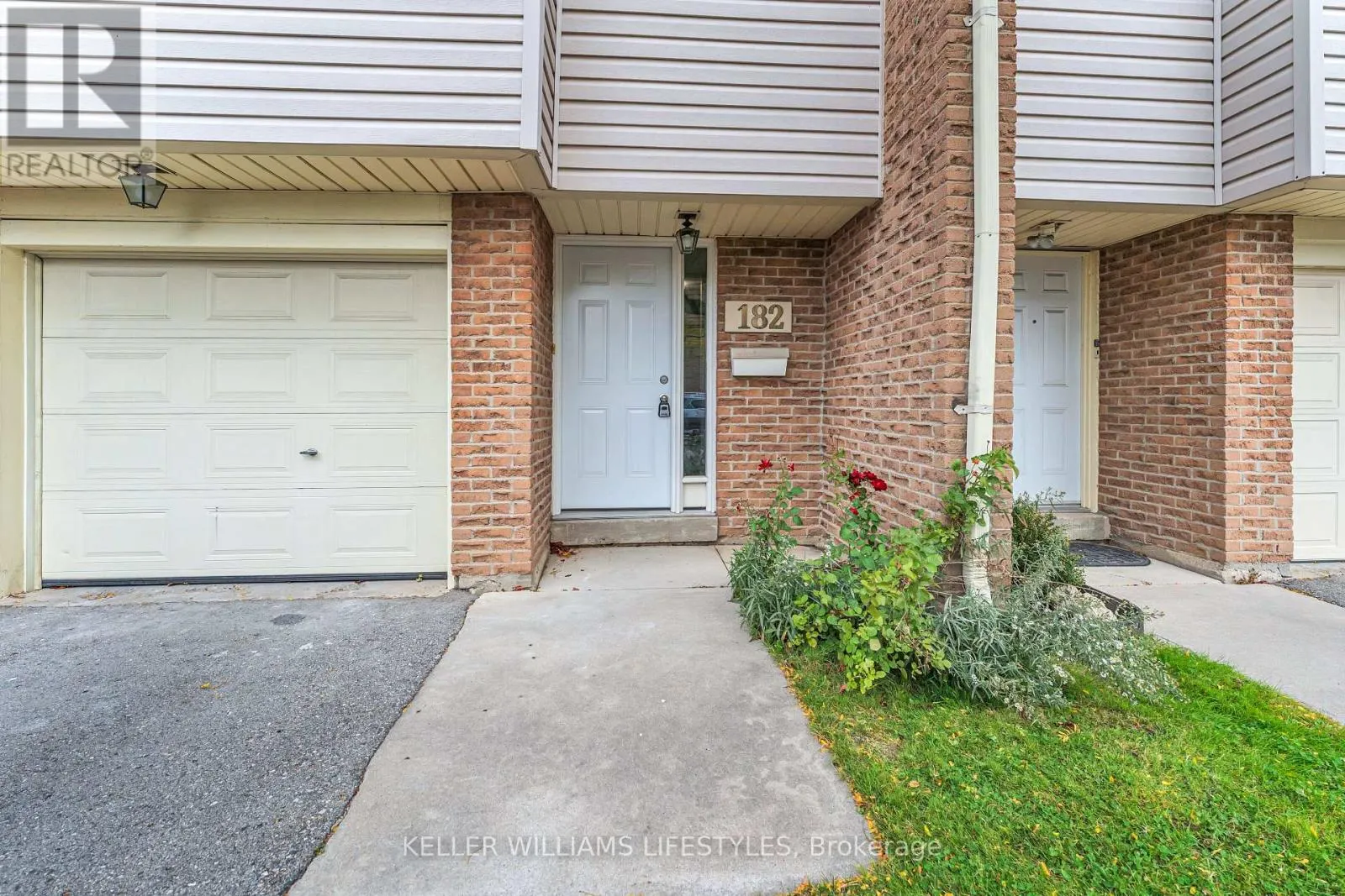 182 - 700 OSGOODE DRIVE, #182