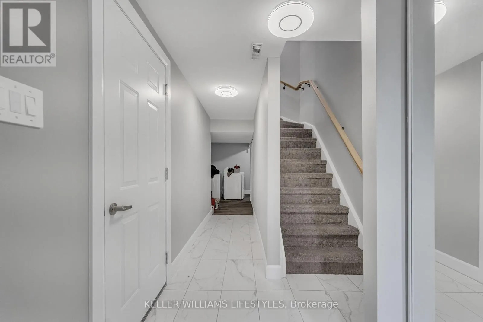 182 - 700 OSGOODE DRIVE, #182