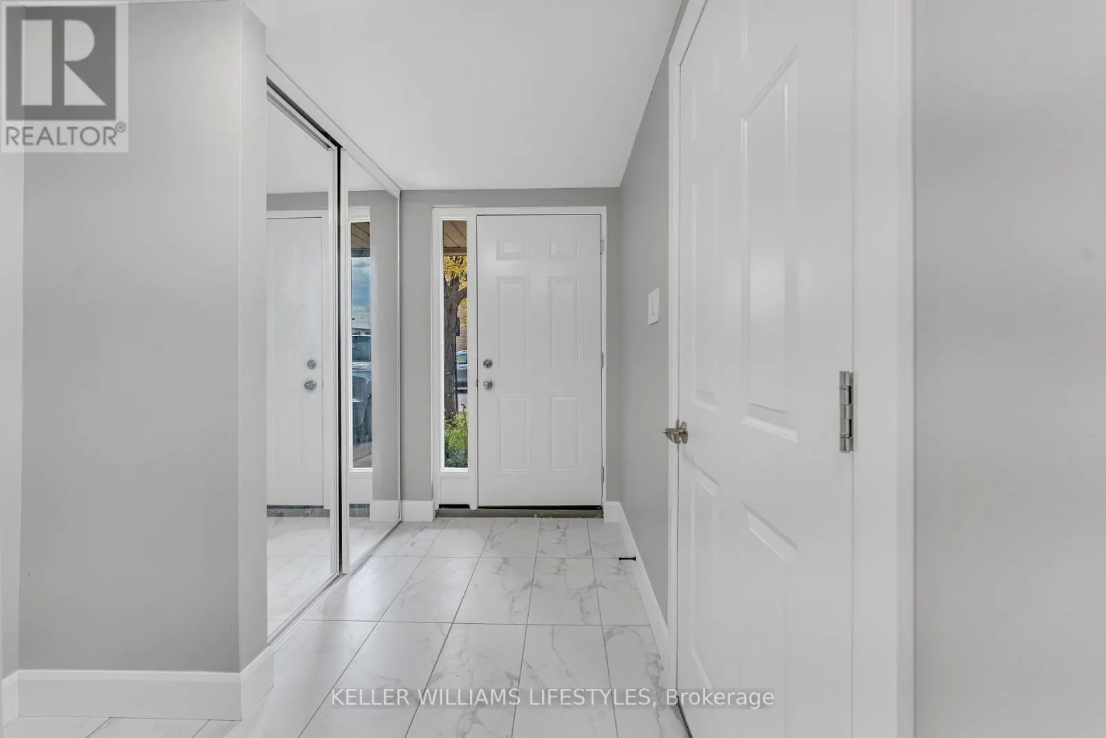 182 - 700 OSGOODE DRIVE, #182