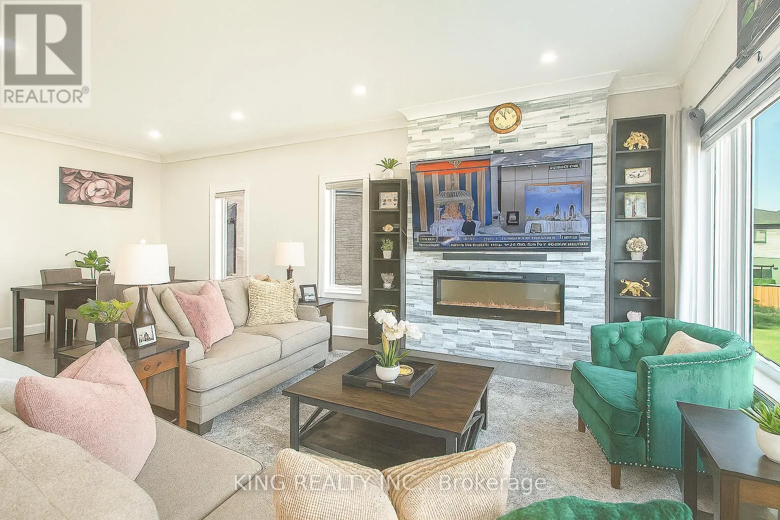 2880 DOYLE DRIVE