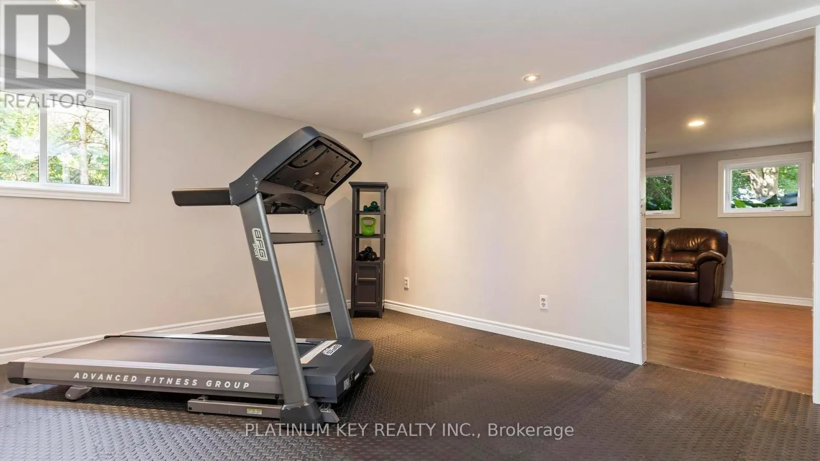 8846 GLENDON DRIVE
