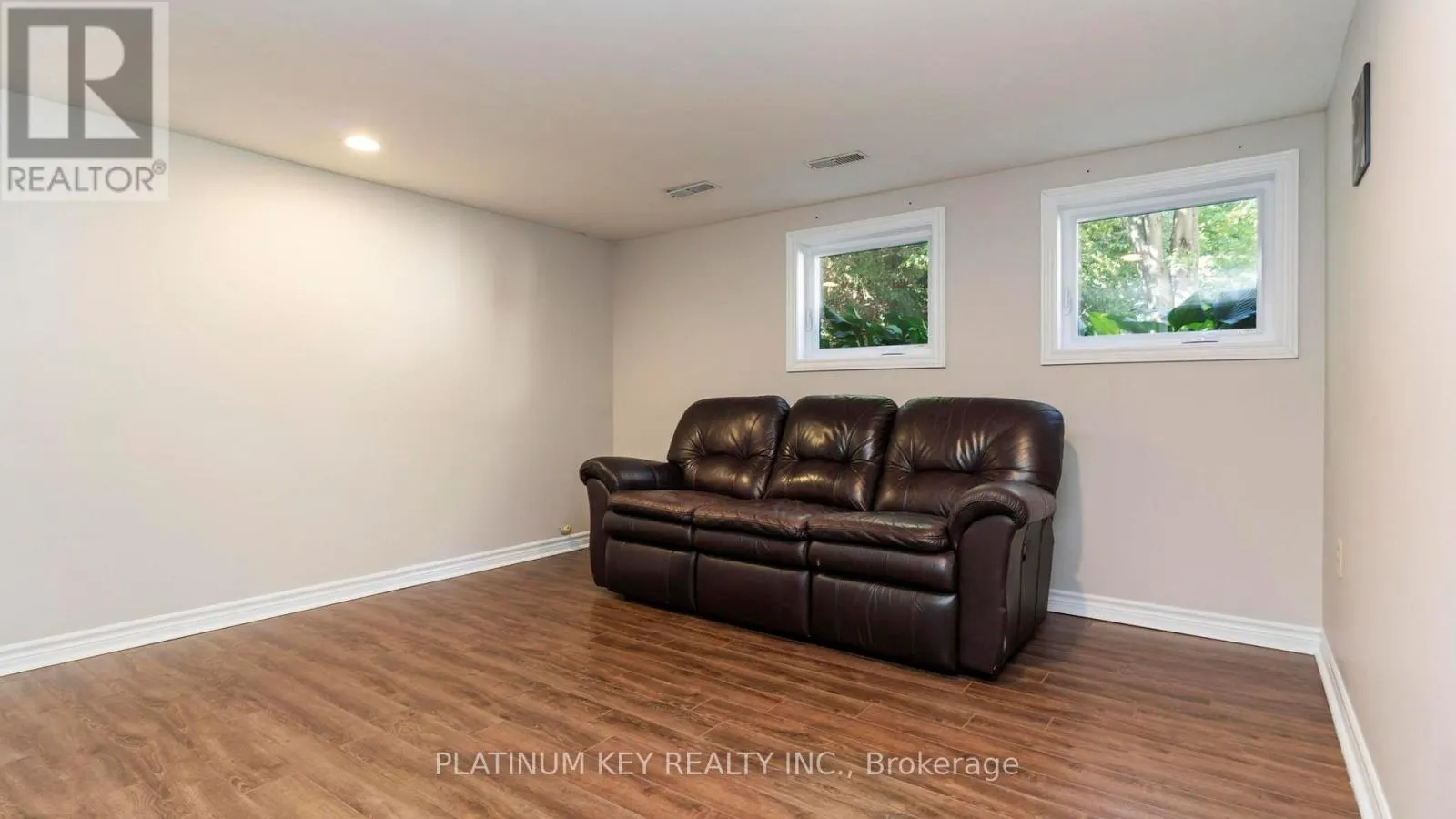 8846 GLENDON DRIVE
