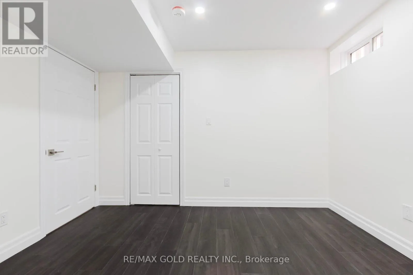 349 BAMBERG CRESCENT