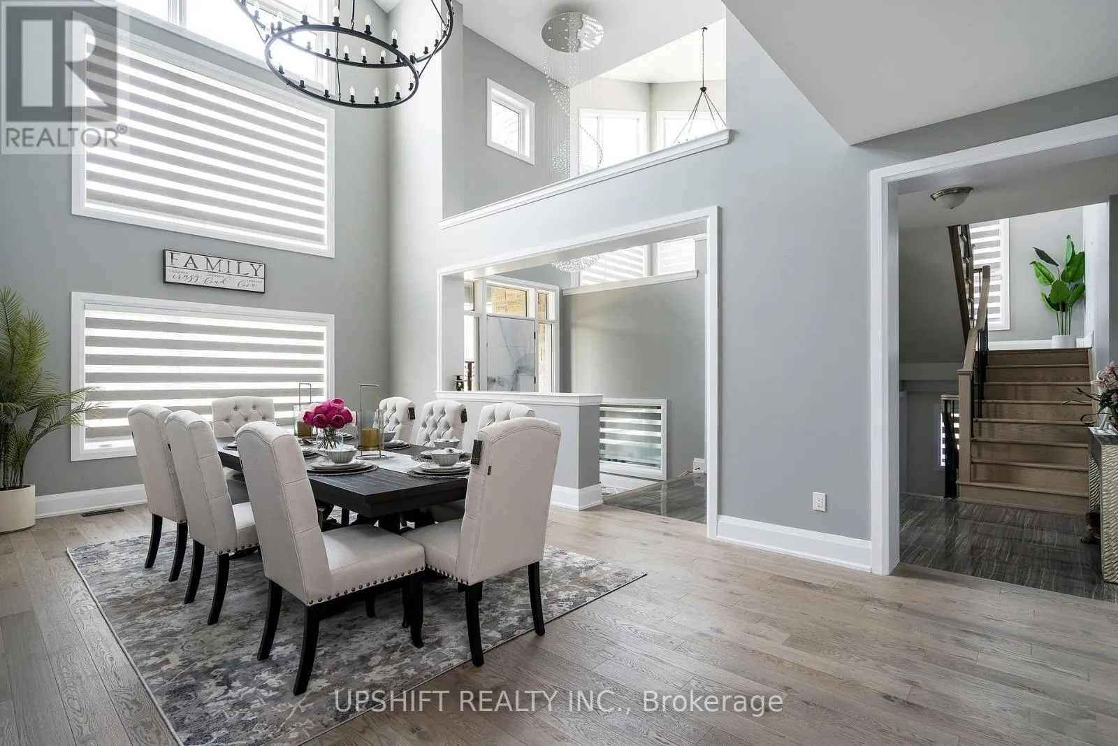 141 SPRINGSIDE CRESCENT