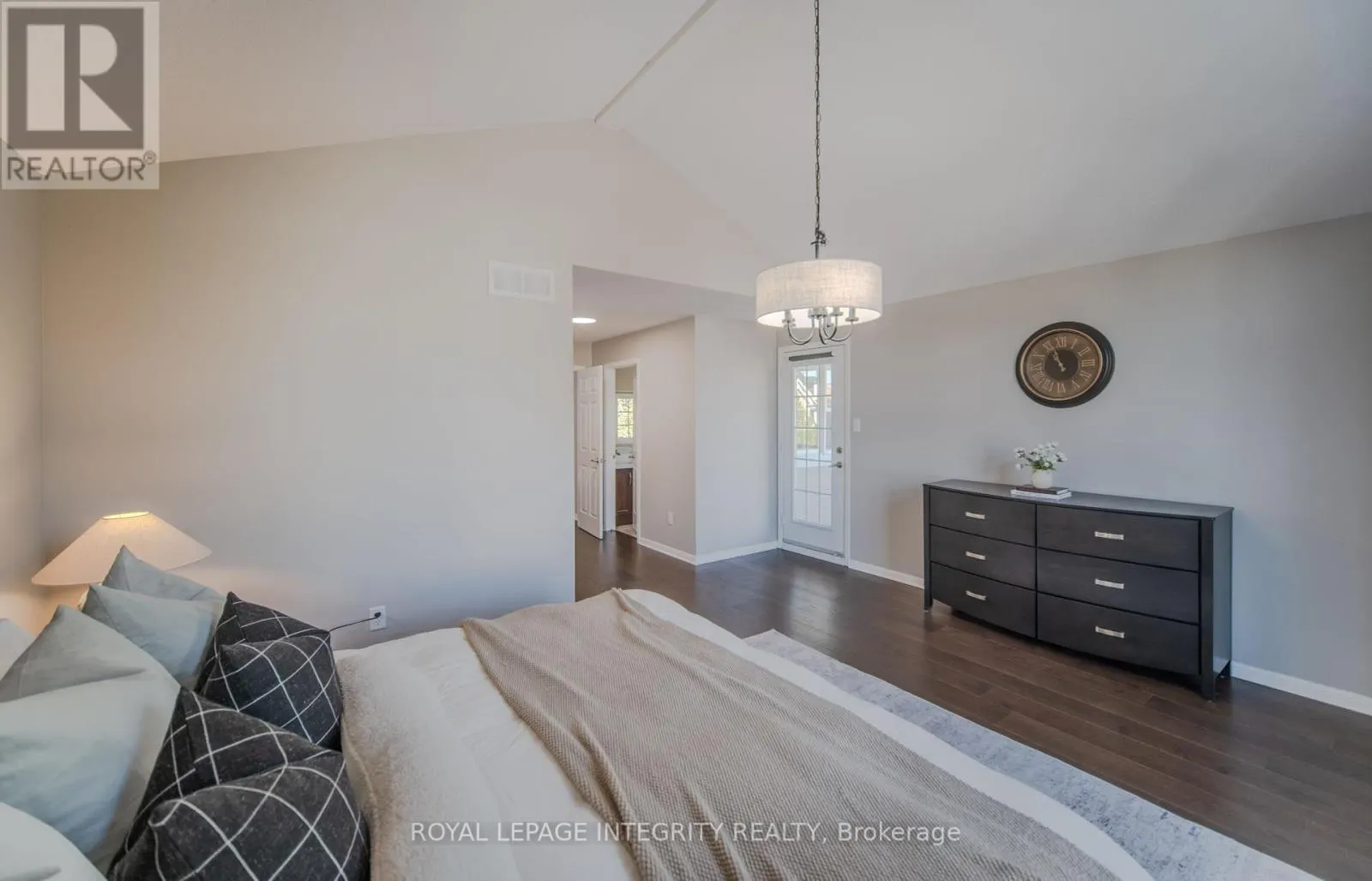 214 HUNTSVILLE DRIVE