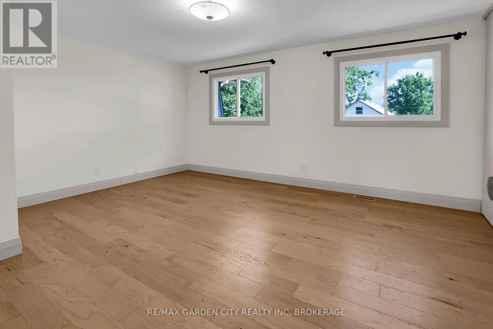 85 - 185 DENISTOUN STREET, #85