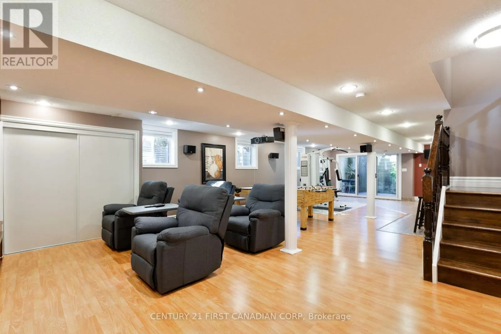 3403 SETTLEMENT COURT