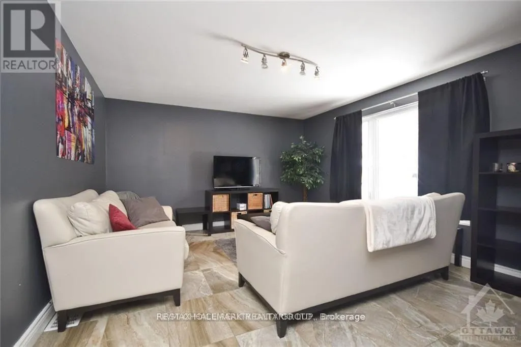 #A - 178 DONALD STREET