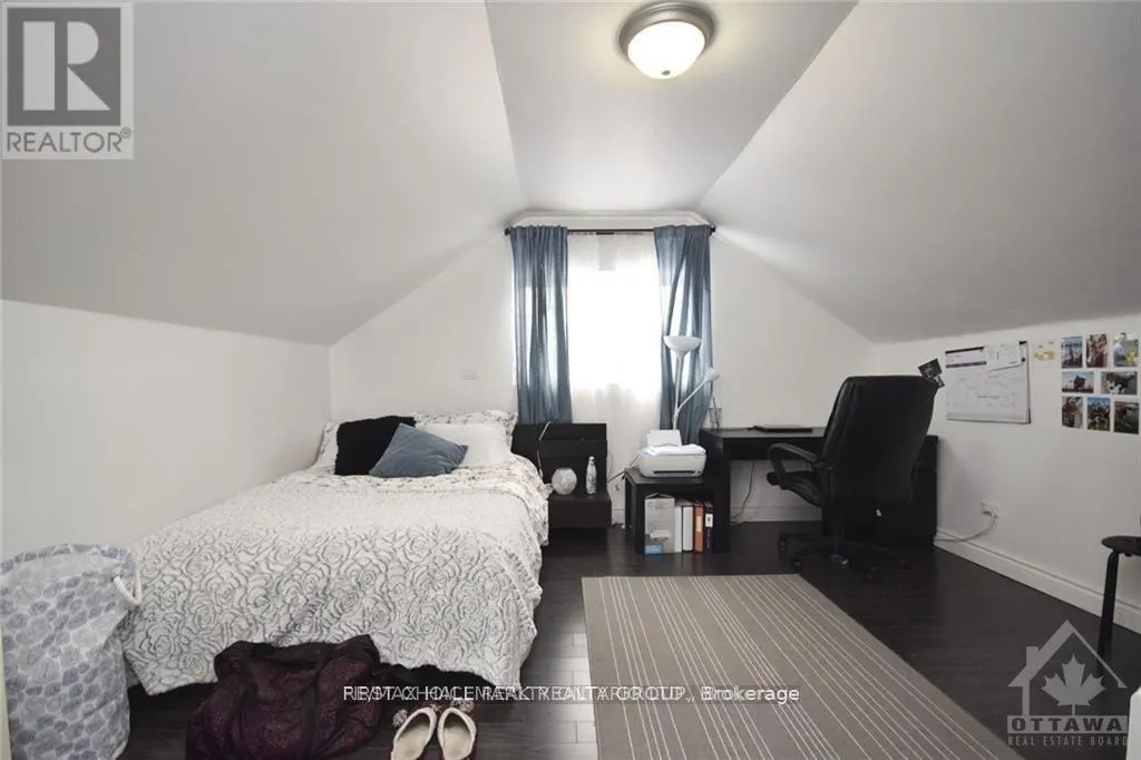 #A - 178 DONALD STREET