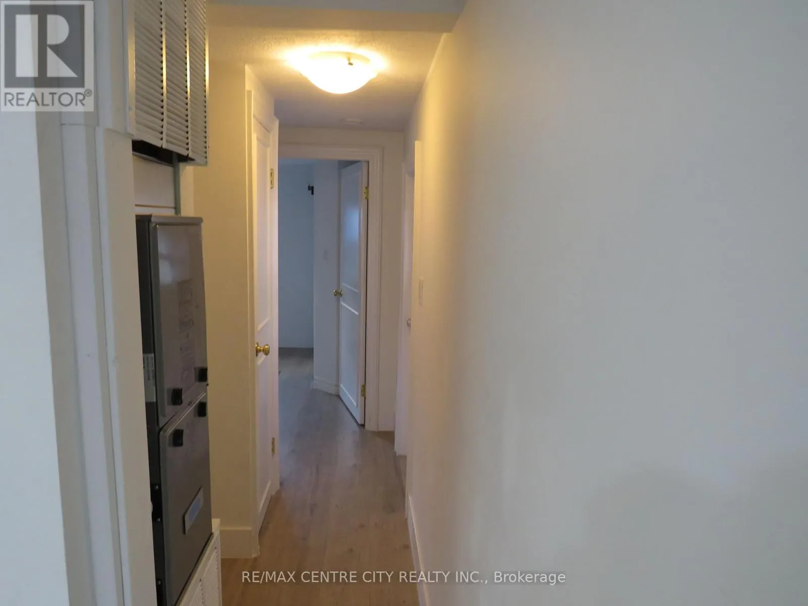 90 - 2189 DUNDAS STREET E, #90