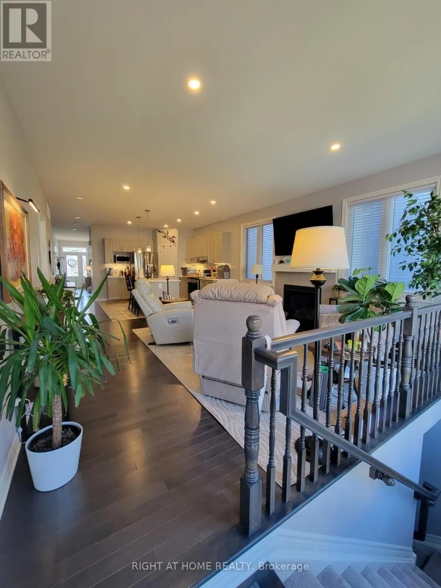657 PARADE DRIVE