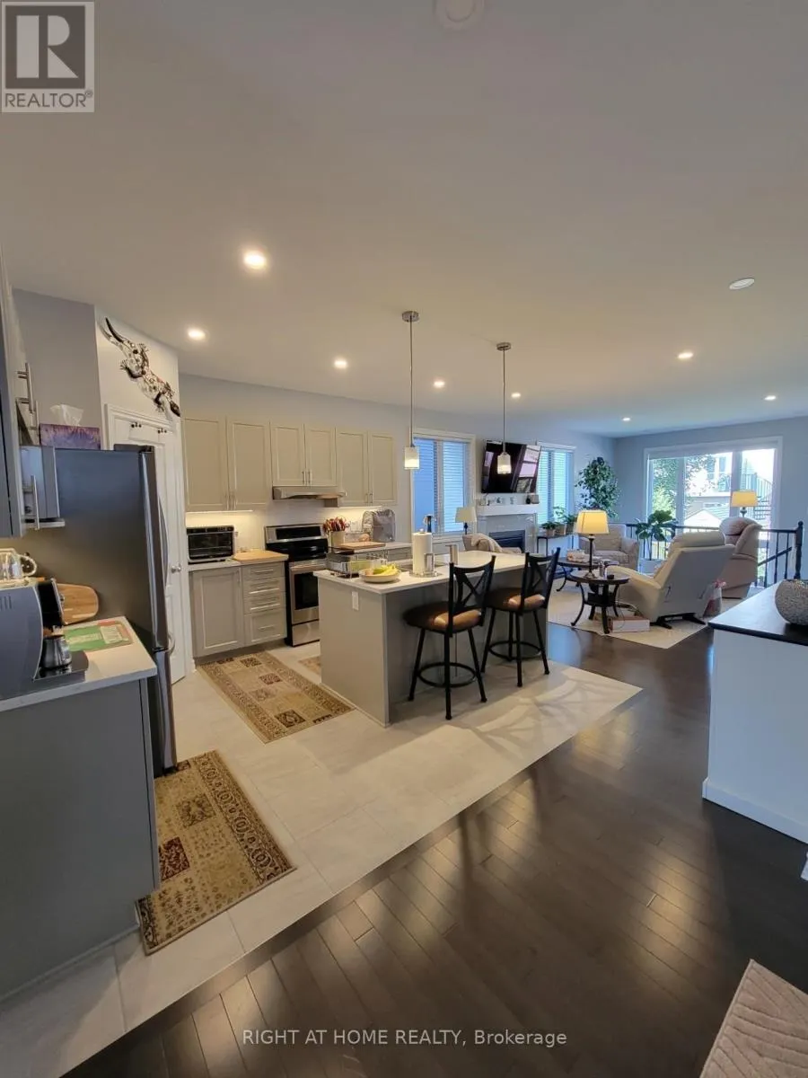 657 PARADE DRIVE