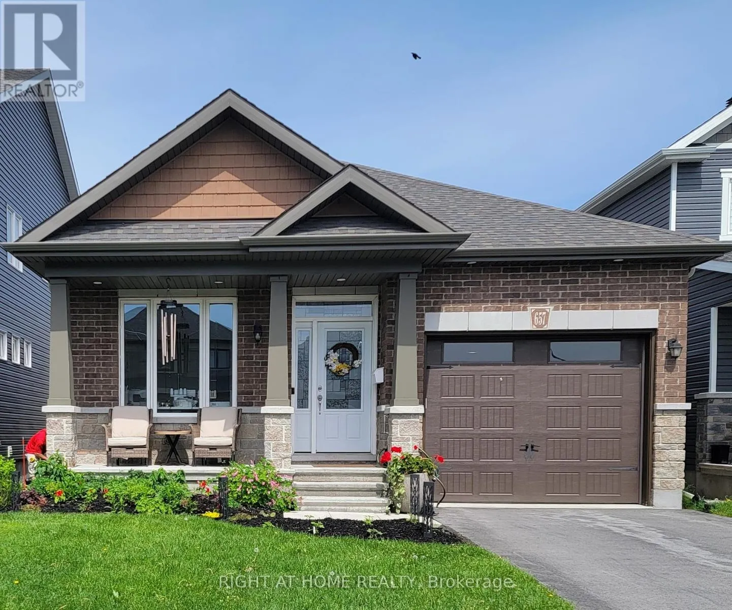 657 PARADE DRIVE