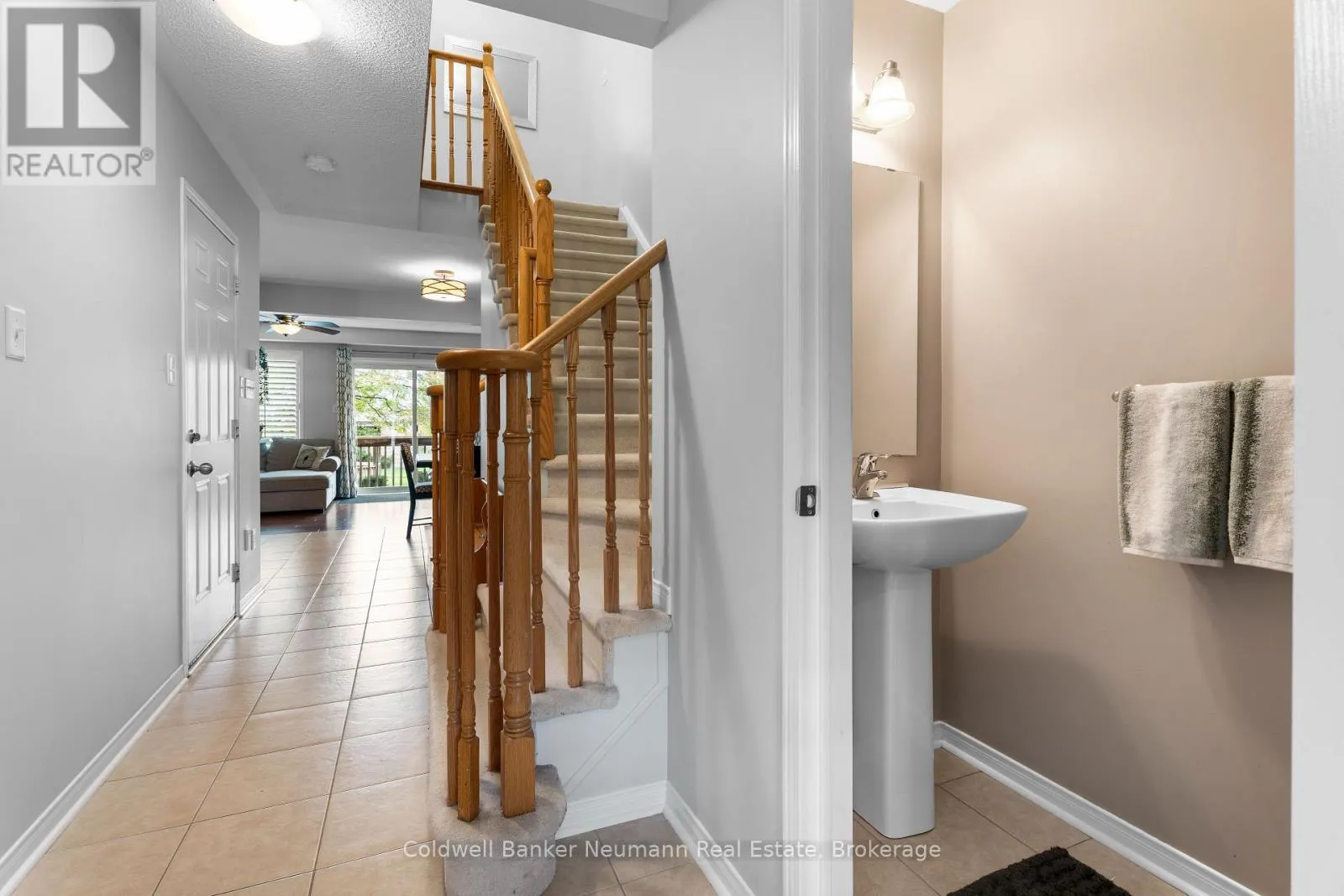 71 - 1035 VICTORIA ROAD S, #71