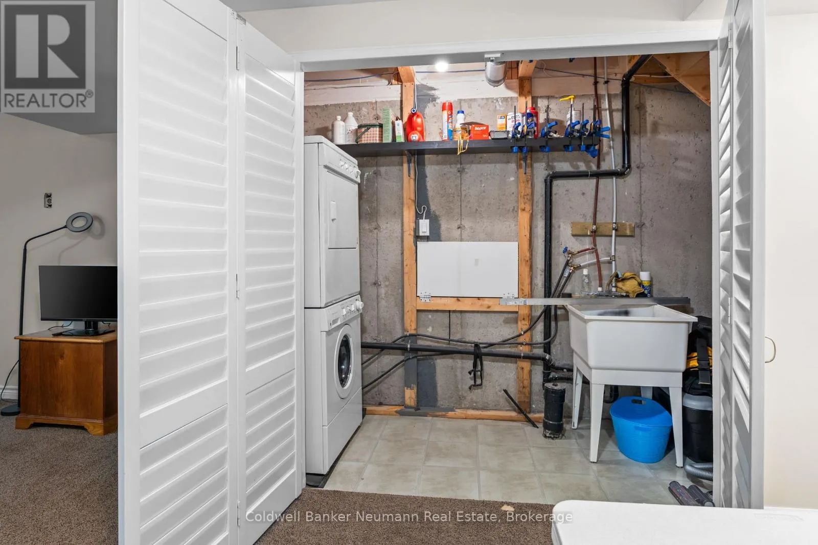 71 - 1035 VICTORIA ROAD S, #71