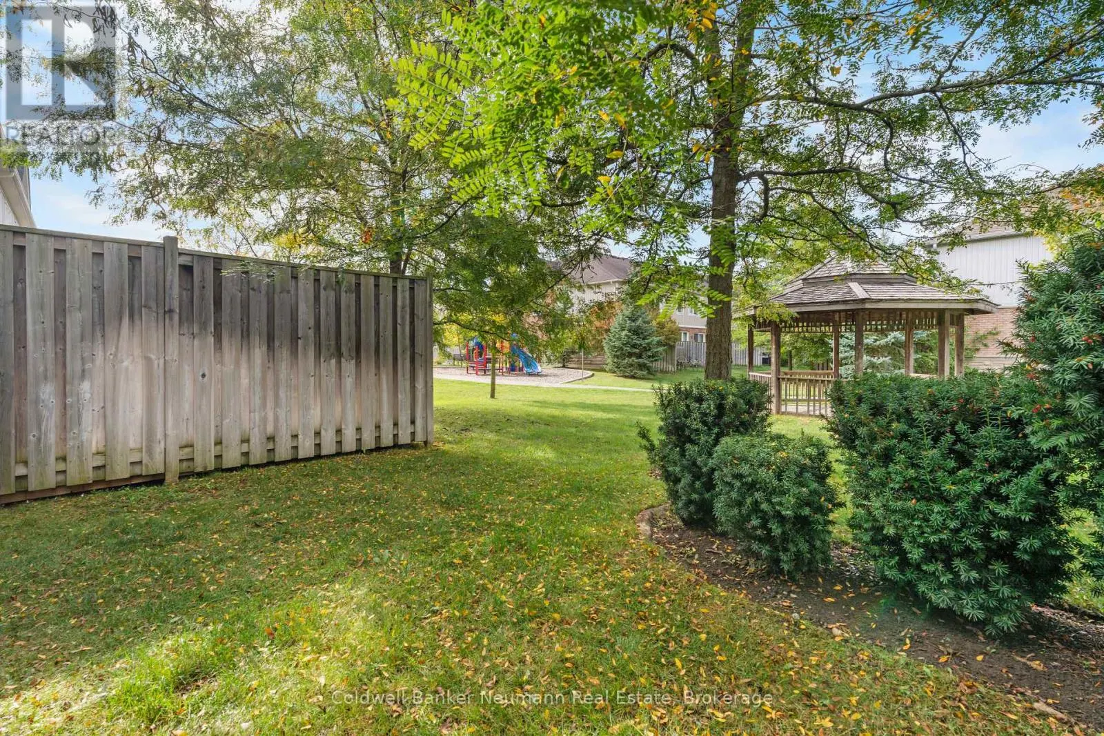 71 - 1035 VICTORIA ROAD S, #71