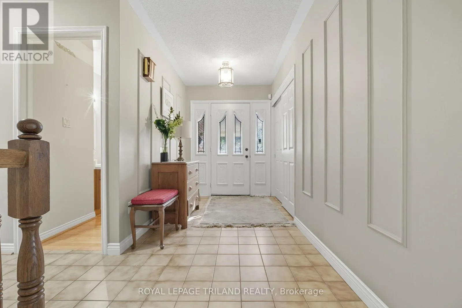 16 - 60 ROSECLIFFE CRESCENT, #16