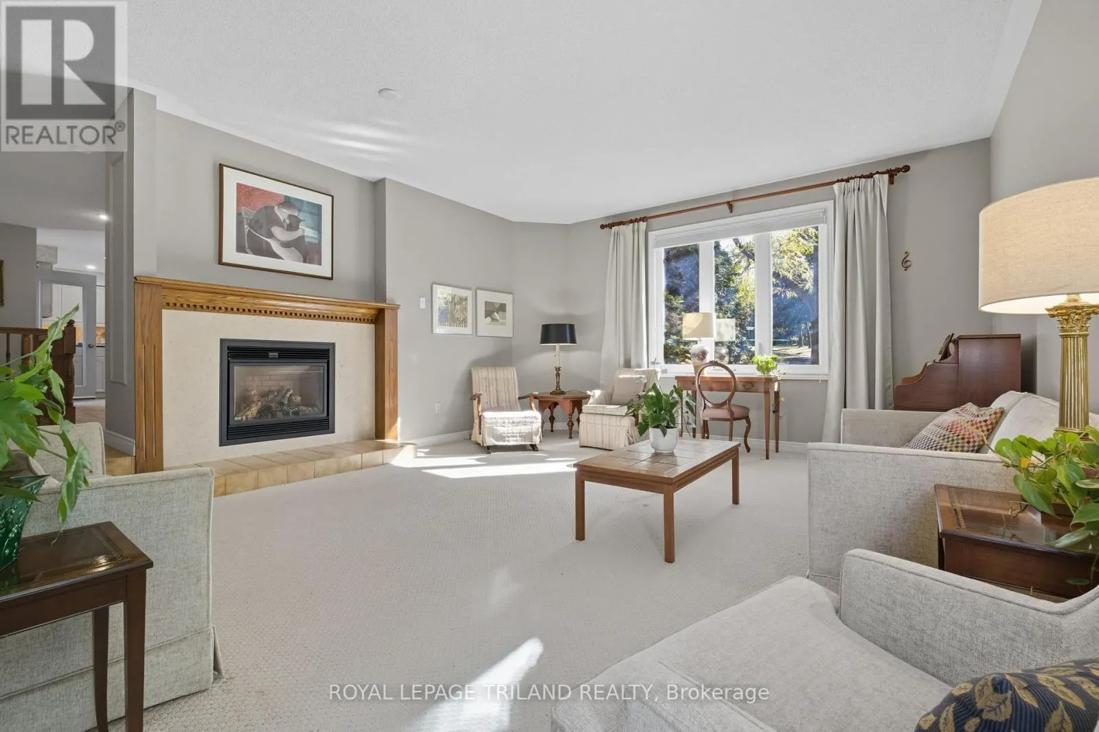 16 - 60 ROSECLIFFE CRESCENT, #16