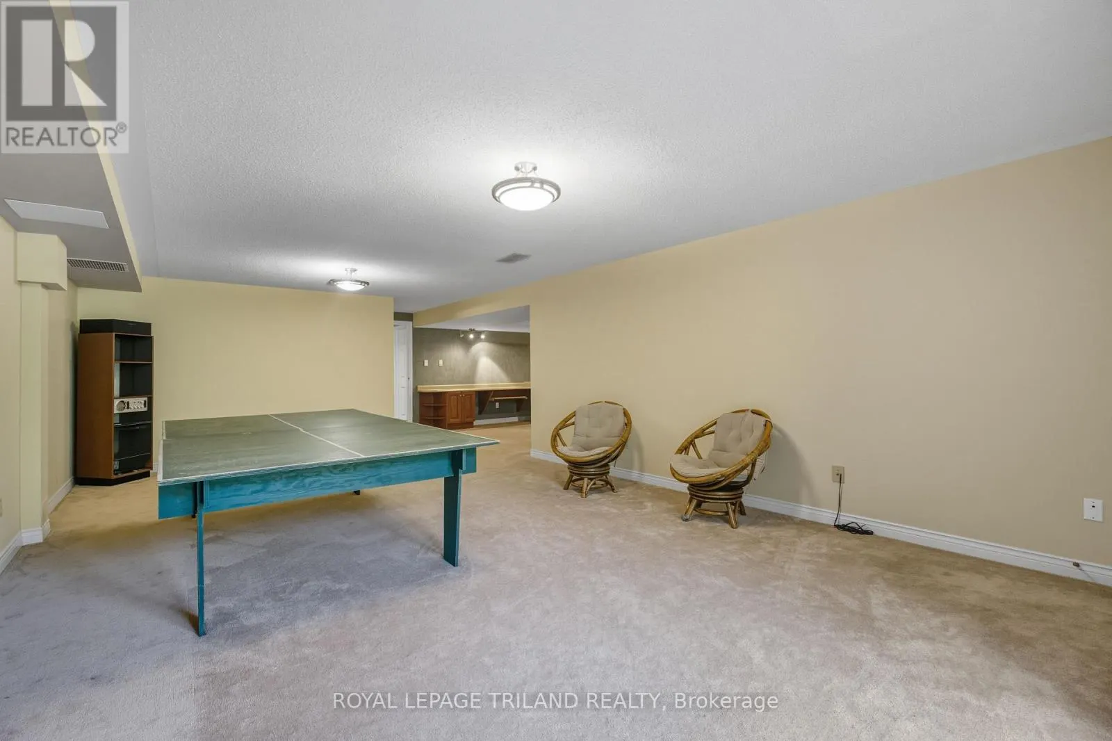 16 - 60 ROSECLIFFE CRESCENT, #16